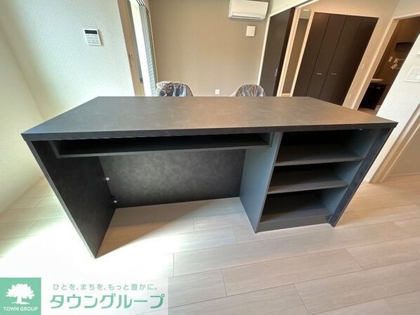 レヴメゾン神山四番館の物件内観写真